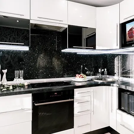 Lux Mayakovskogo 14 * Minsk